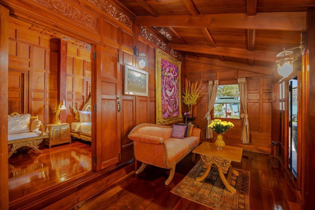 Royal Thai Villa Phuket - Sha Extra Plus Rawai Exteriér fotografie