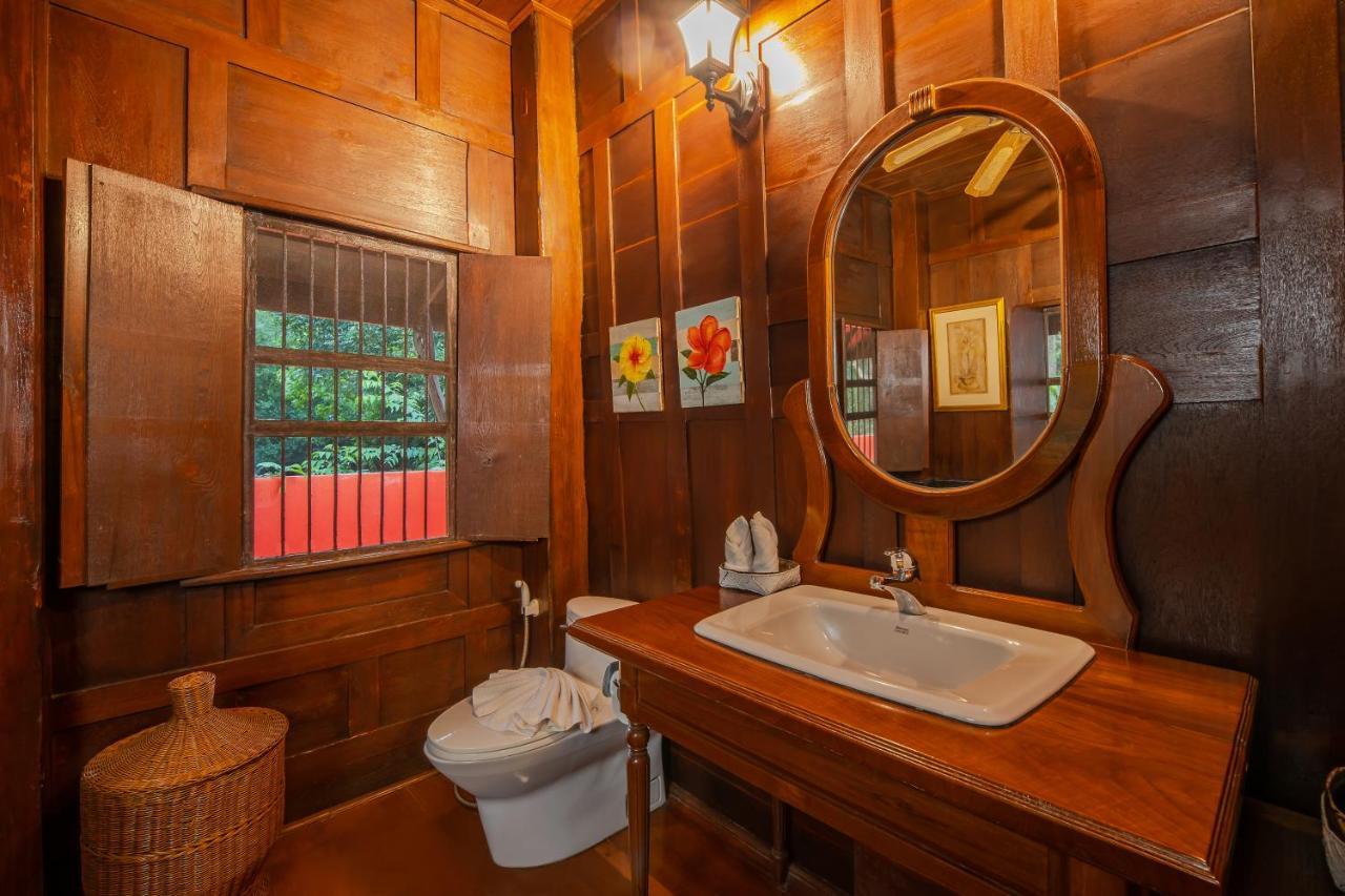 Royal Thai Villa Phuket - Sha Extra Plus Rawai Exteriér fotografie