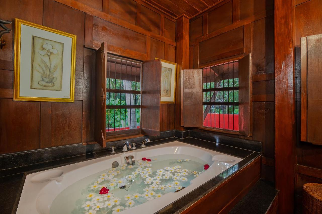 Royal Thai Villa Phuket - Sha Extra Plus Rawai Exteriér fotografie