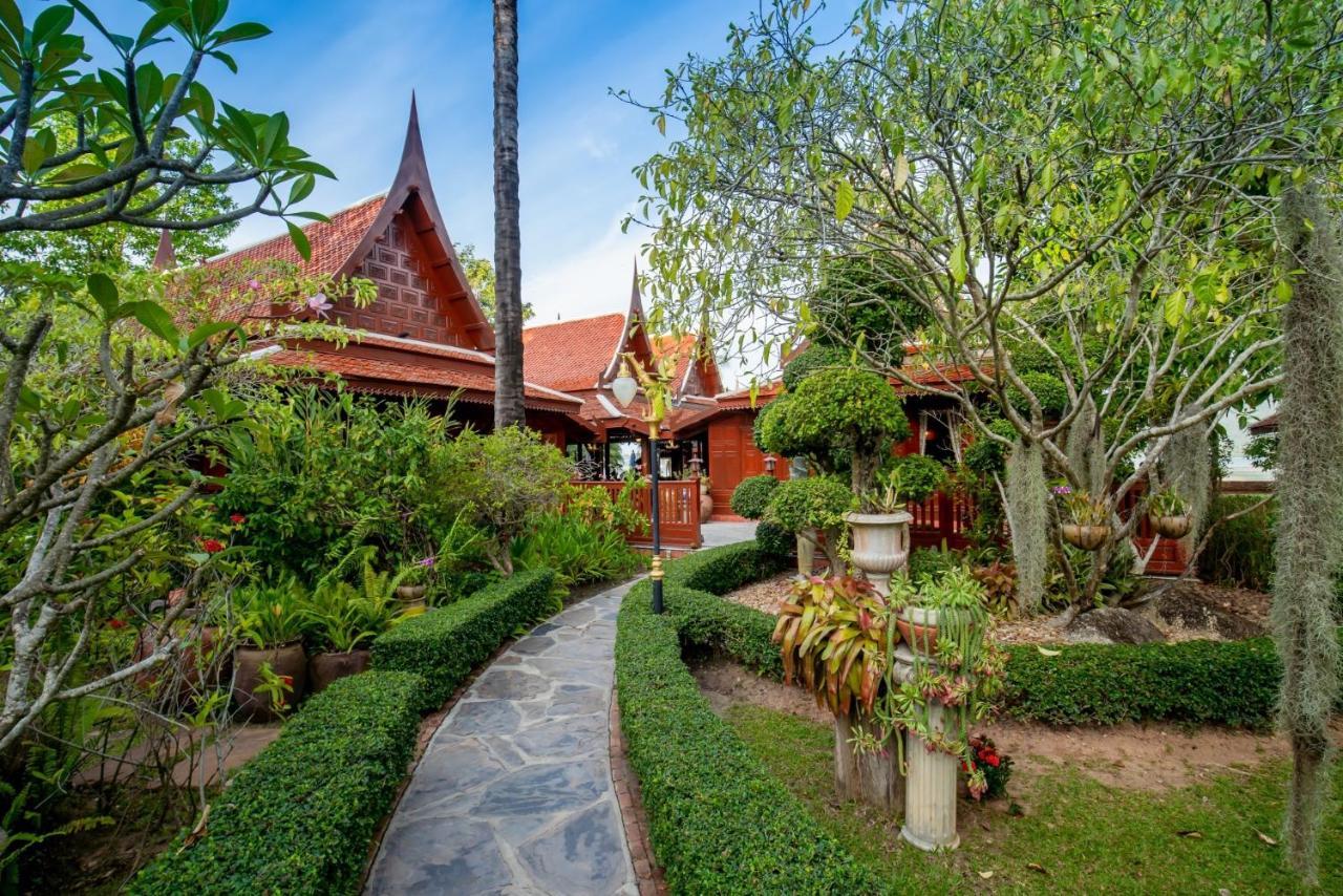 Royal Thai Villa Phuket - Sha Extra Plus Rawai Exteriér fotografie
